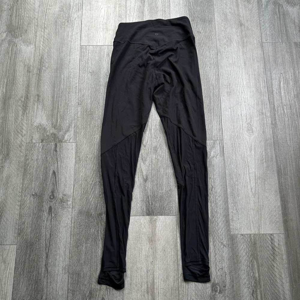 Lululemon High Rise Leggings Size 8 Black Mesh Stirrup Style 29" length
